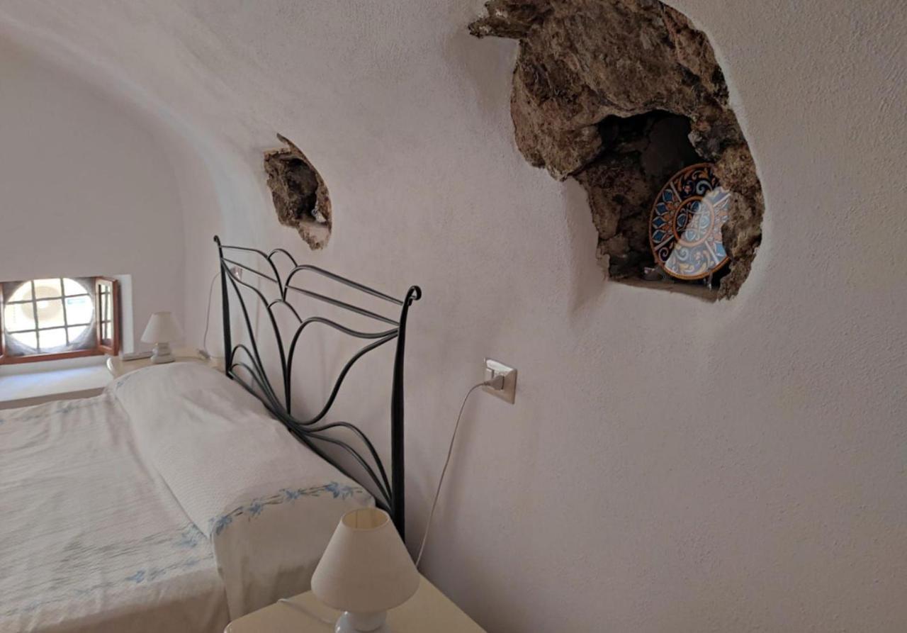 Casa Vacanza U Curtigghiu Đảo Lipari Ngoại thất bức ảnh